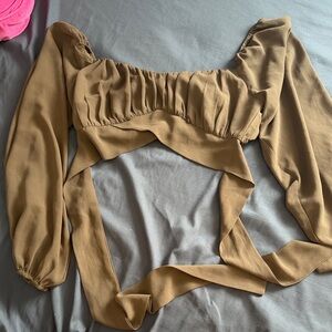 Forever 21 Tan Puff Sleeve Crop Top